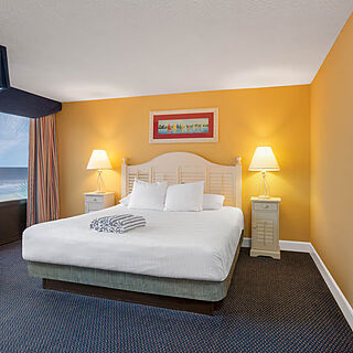 Ocean Club Resort Myrtle Beach, a Ramada by Wyndham — Sample bedroom