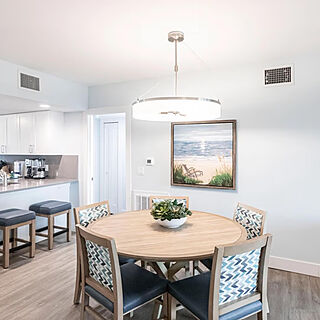 Sanibel Beach Club — Sample dining area
