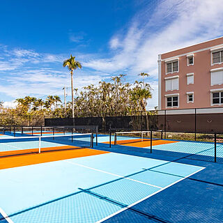 Sanibel Beach Club — Tennis courts
