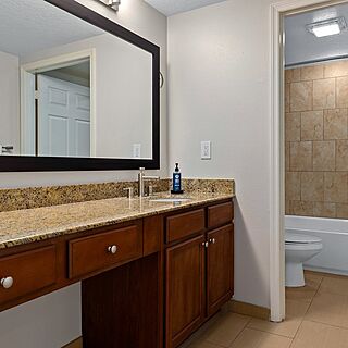 Club Wyndham Cypress Palms — Sample bathroom