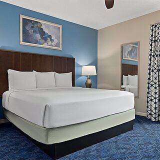 Club Wyndham Cypress Palms &mdash; Sample bedroom