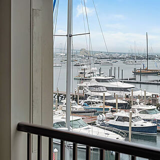 Club Wyndham Newport Onshore — Sample balcony