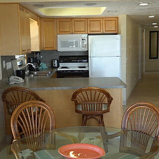 Jamaican on the Gulf &mdash; Sample dining area