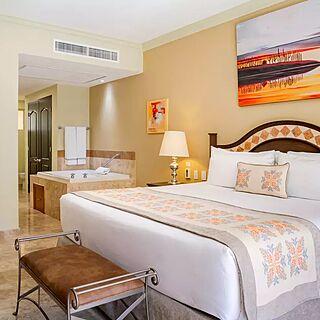 Villa del Arco Beach Resort & Spa — Sample one-bedroom bedroom
