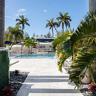 Coconut Bay Resort — Walkway to pool area