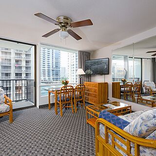 Imperial Hawaii Vacation Club — Sample living area