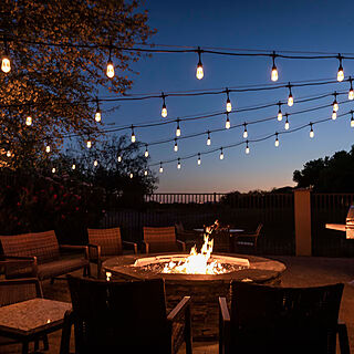 Hilton Vacation Club Scottsdale Links Resort — Resort patio with firepit