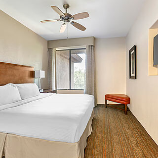 Hilton Vacation Club Scottsdale Links Resort &mdash; Sample bedroom