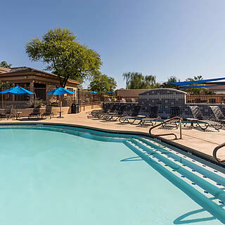 Hilton Vacation Club Scottsdale Links Resort &mdash; Outdoor swimming pool
