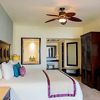 Casa Dorada at Medano Beach — Sample executive suite bedroom