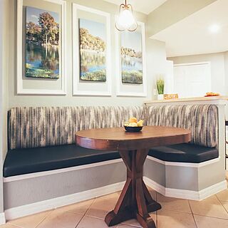 Holiday Inn Club Vacations at Orange Lake Resort - River Island — Sample one-bedroom villa dining area