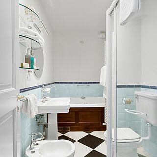 Karma Borgo di Colleoli — Sample bathroom
