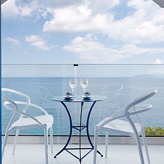 Karma Minoan — Sample balcony