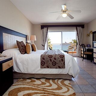 Villa del Palmar Cabo San Lucas — Sample suite bedroom