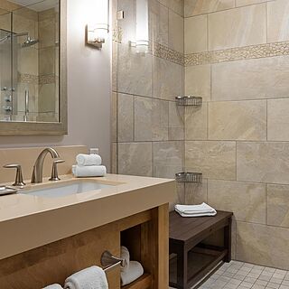 Club Wyndham Resort at Avon — Sample bathroom