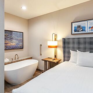 The Ridge Tahoe — Sample Ridge Pointe bedroom