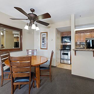 The Ridge Tahoe — Sample Ridge Crest dining area