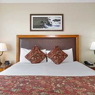 The Ridge Tahoe — Sample Ridge Tahoe bedroom