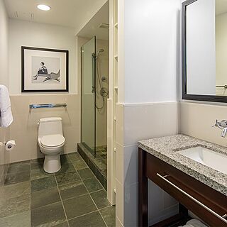 Marriott Vacation Club, New York City — Sample guest room bathroom