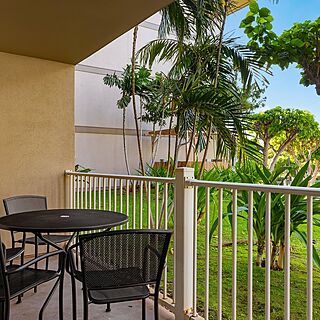 WorldMark Kihei Resort — Sample balcony