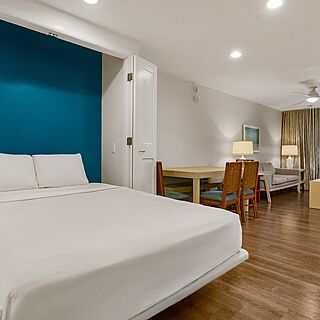 WorldMark Kihei Resort — Sample two-bedroom Murphy bed