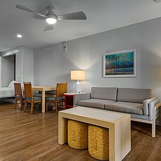 WorldMark Kihei Resort — Sample three-bedroom suite living area