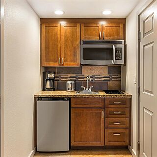 Hilton Vacation Club Lake Tahoe Resort — Sample kitchenette