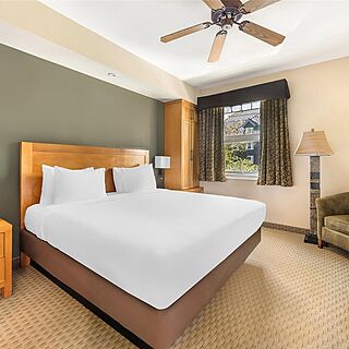 Hilton Vacation Club Lake Tahoe Resort — Sample bedroom