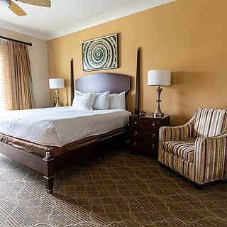 Holiday Inn Club Vacations at South Beach Resort — Sample villa bedroom