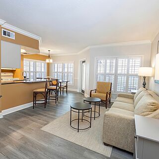 WorldMark Orlando Kingstown Reef — Sample villa living area