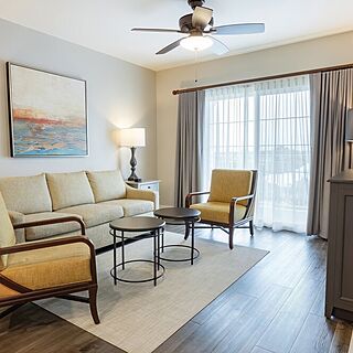 WorldMark Orlando Kingstown Reef — Sample villa living area