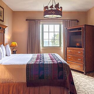 Big Cedar Wilderness Club &mdash; Sample bedroom