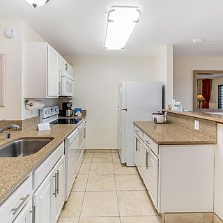 Lawai Beach Resort — Sample kitchen