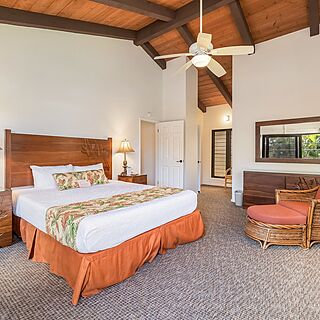 Lawai Beach Resort — Sample bedroom