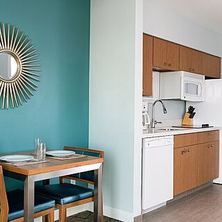 WorldMark Anaheim — Sample studio kitchenette