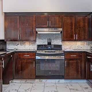 WorldMark Anaheim — Sample kitchen