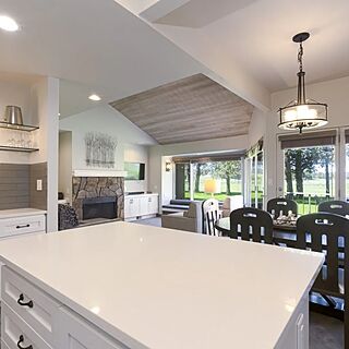 Canyon Rim at Eagle Crest &mdash; Sample kitchen