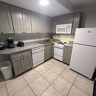 Plantation Island — Sample kitchen