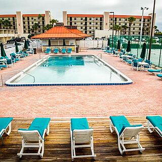 Pool #2 with bar