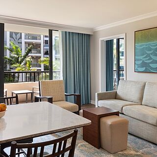 Marriott's Maui Ocean Club - Molokai, Maui & Lanai Towers — Sample living room