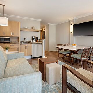 Marriott's Maui Ocean Club - Molokai, Maui & Lanai Towers — Sample living room