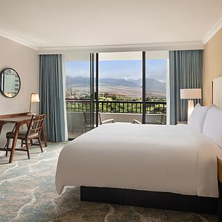 Marriott's Maui Ocean Club - Molokai, Maui & Lanai Towers — Sample bedroom