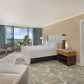 Marriott's Maui Ocean Club - Molokai, Maui & Lanai Towers &mdash; Sample bedroom