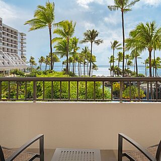 Marriott's Maui Ocean Club - Molokai, Maui & Lanai Towers — Sample balcony