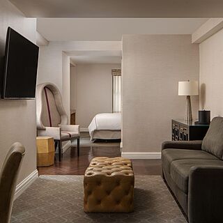 Suite Second Angle