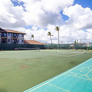 Pono Kai &mdash; Shuffleboard court