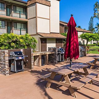 Pono Kai — Picnic and grill area