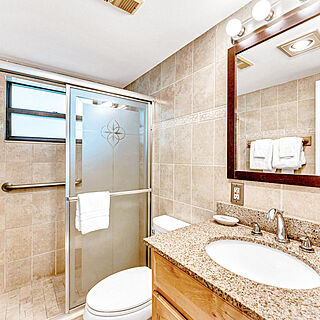 The Native Sun — Sample bathroom