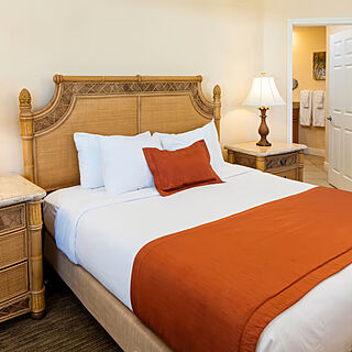 Eagle's Nest Beach Resort — Sample bedroom