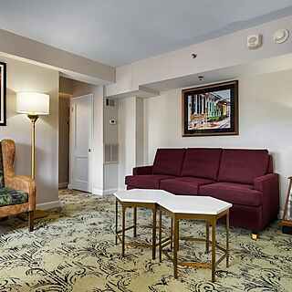 Club Wyndham Avenue Plaza — Sample living room